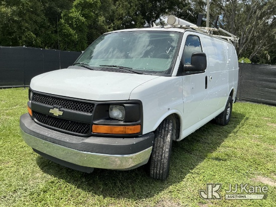 (Tampa, FL) 2014 Chevrolet Express G2500 Cargo Van Runs & Moves) (Windshield Deficiencies