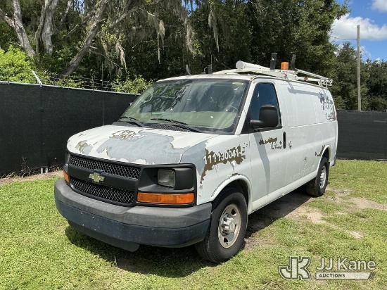 (Tampa, FL) 2011 Chevrolet Express 2500 Cargo Van Runs & Moves) (Corrosion