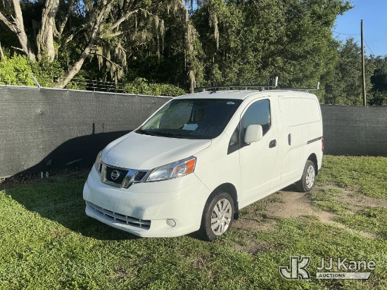 (Tampa, FL) 2020 Nissan NV200 Mini Cargo Van Runs & Moves) (Dash Warning Indicators On