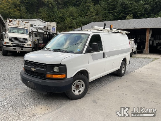 (Hanover, WV) 2011 Chevrolet Express G2500 Cargo Van Runs & Moves