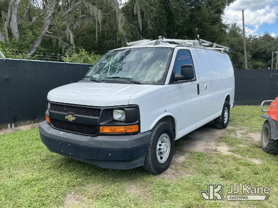 (Tampa, FL) 2017 Chevrolet Express 2500 Cargo Van Runs & Moves) (Dash Warning Indicators On