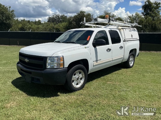 (Tampa, FL) 2011 Chevrolet Silverado Hybrid Crew-Cab Pickup Truck Runs & Moves) (Engine Performance