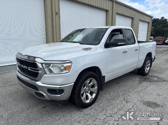 (West Palm Beach, FL) 2019 Ram 1500 4x4 Extended-Cab Pickup Truck Runs & Moves) (Engine Won't Stay R