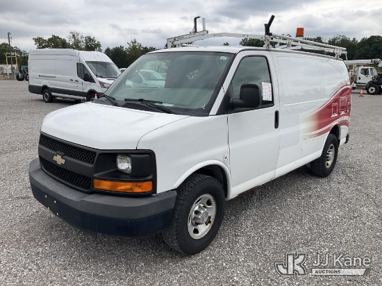 (Verona, KY) 2012 Chevrolet Express G2500 Cargo Van Runs & Moves
