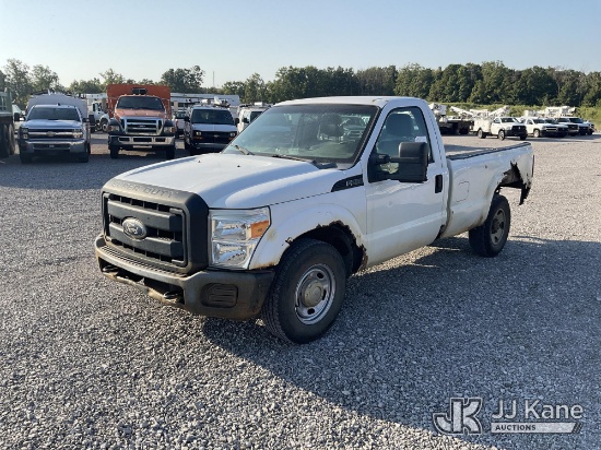 (Verona, KY) 2011 Ford F-250 SD Pickup Truck Runs & Moves) (Dash Warning Indicators On, Corrosion
