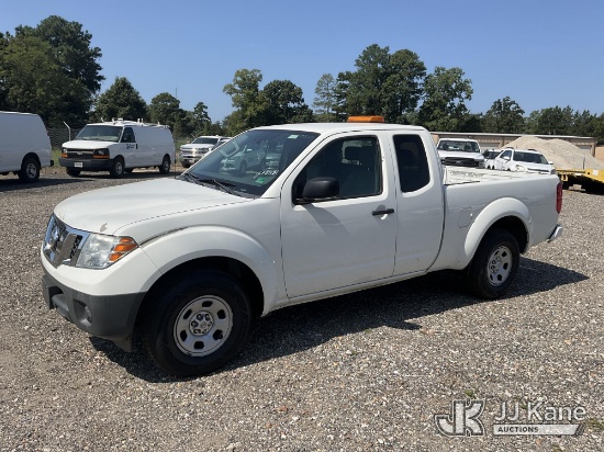(Chester, VA) 2018 Nissan Frontier Extended-Cab Pickup Truck Runs & Moves) (Exterior Defects