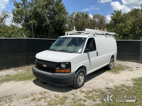 (Tampa, FL) 2017 Chevrolet Express G2500 Cargo Van Runs & Moves) (Dash Camera Not Included) (Seller