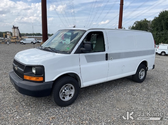 (Chester, VA) 2011 Chevrolet Express 2500 Cargo Van Runs & Moves) (Exterior Defects