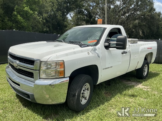 (Tampa, FL) 2007 Chevrolet Silverado 2500HD Pickup Truck Runs & Moves) (Dash Warning Indicator On) (