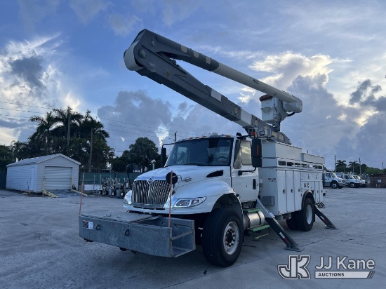 (Riviera Beach, FL) Altec AA55, Material Handling Bucket rear mounted on 2014 International 7300 Uti