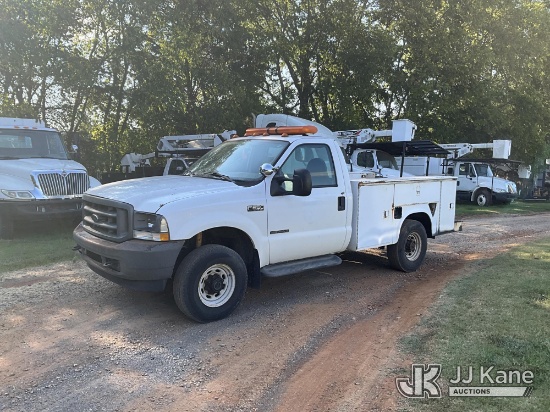 (Kodak, TN) 2002 Ford F250 4x4 Service Truck Runs & Moves