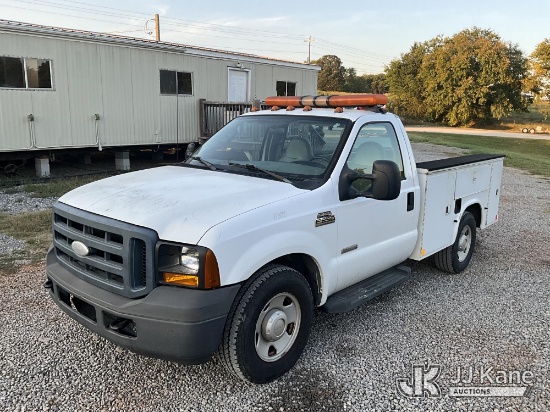 (Kodak, TN) 2006 Ford F-250 SD Service Truck Runs & Moves