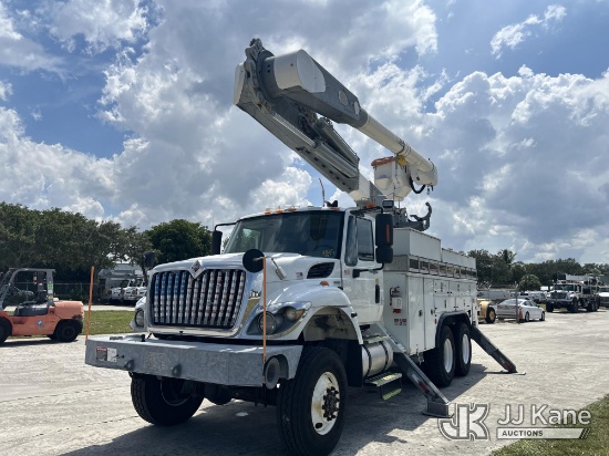 (Riviera Beach, FL) Altec AM55E, Over-Center Material Handling Bucket rear mounted on 2013 Internati