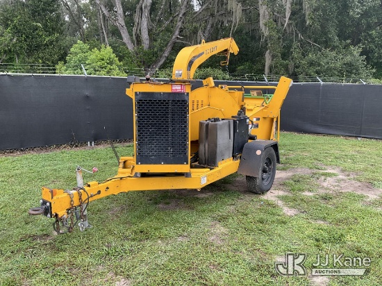 (Tampa, FL) 2015 Altec DC-1317 Chipper (13in Disc) Runs & Operates)(FL Residents Purchasing Titled I