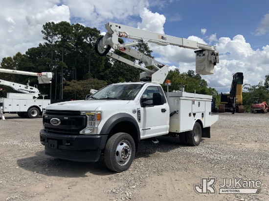 (Graysville, AL) Altec AT40G, Articulating & Telescopic Bucket Truck mounted behind cab on 2021 Ford