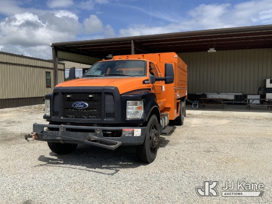 (Blackshear, GA) 2016 Ford F-750 Extended-Cab Chipper Dump Truck Runs, Moves & Dump Operates) (Dash