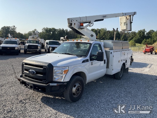 (Verona, KY) Versalift -, Telescopic Bucket Truck mounted behind cab on 2013 Ford F-350 SD Service T