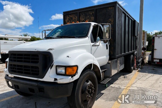 (Pompano Beach, FL) 2000 Ford F-650 Dump Debris Truck Not Running, Condition Unknown) (Seller States