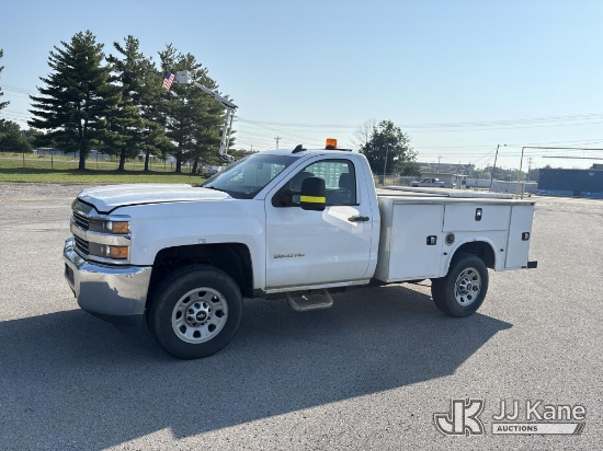 (Lebanon, TN) 2017 Chevrolet Silverado 3500HD Service Truck Runs & Moves