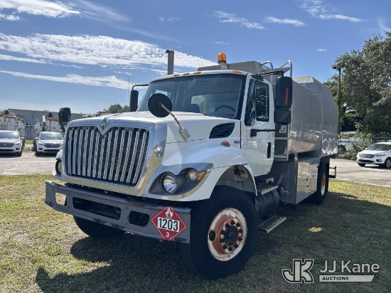 (Riviera Beach, FL) 2009 International 7300 Fuel Tank Truck Runs, Moves & Upper Condition Unknown)(
