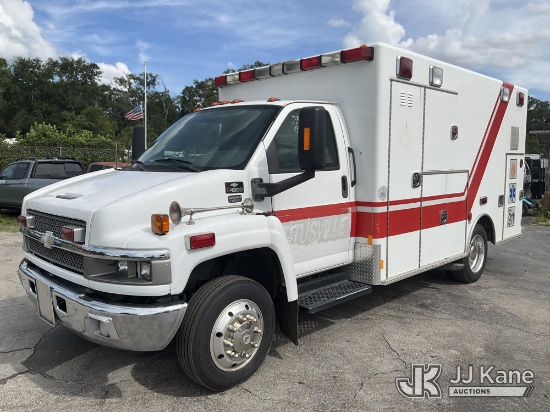 (Ocala, FL) 2006 Chevrolet C4500 Ambulance/Rescue Vehicle Runs & Moves) (Dash Warning Indicators On