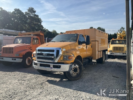 (Villa Rica, GA) 2014 Ford F750 Crew Cab Chipper Dump Truck Runs) (Transmission Performance Concerns