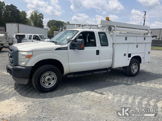 (China Grove, NC) 2013 Ford F-350 4X4 Extended-Cab Service Truck Duke Unit) (Runs & Moves
