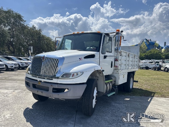 (Riviera Beach, FL) 2016 International 4300 Stake Truck Runs & Moves)(Exterior Defects-Liftgate Non