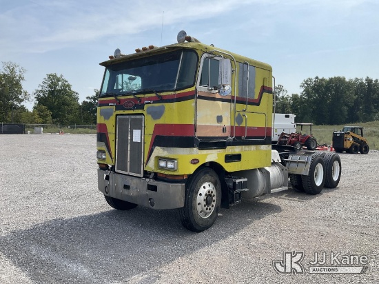 (Verona, KY) 1986 Peterbilt 362 Truck Tractor Runs & Moves