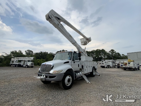 (Graysville, AL) Altec AA55, Material Handling Bucket Truck rear mounted on 2017 International DuraS