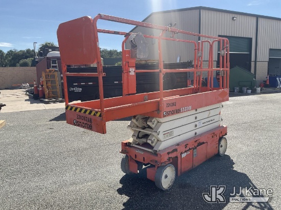 (Wildwood, FL) 2019 Snorkel Lift S3226E Self-Propelled Scissor Lift Runs & Operates