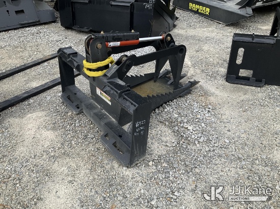 (Villa Rica, GA) Quick Attach Skid Steer Stump Bucket W/Grappler NOTE: This unit is being sold AS IS
