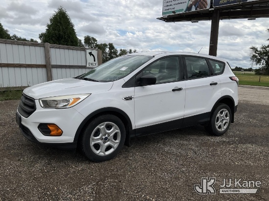 (South Beloit, IL) 2017 Ford Escape S FWD 4-Door Sport Utility Vehicle Runs & Moves