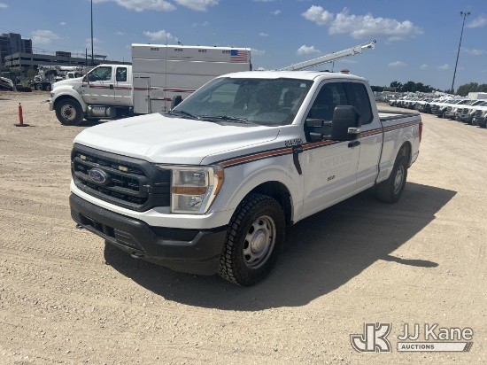 (Waxahachie, TX) 2021 Ford F150 4x4 Extended-Cab Pickup Truck Runs & Moves) (Dash Warning Indicators