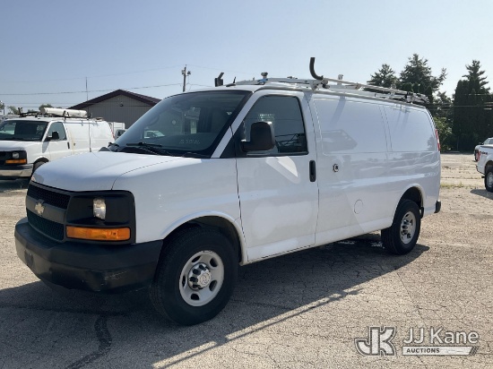 (South Beloit, IL) 2015 Chevrolet Express 2500 Cargo Van Runs & Moves