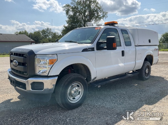 (South Beloit, IL) 2016 Ford F250 4x4 Extended-Cab Pickup Truck Runs & Moves