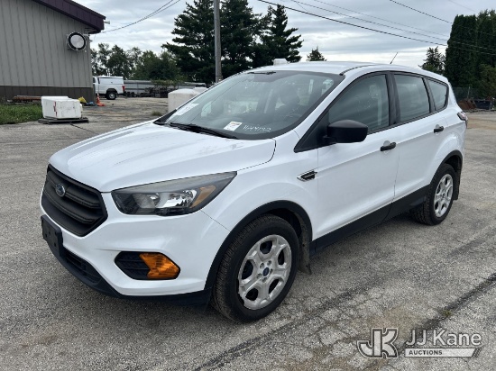(South Beloit, IL) 2018 Ford Escape 4-Door Sport Utility Vehicle Runs & Moves