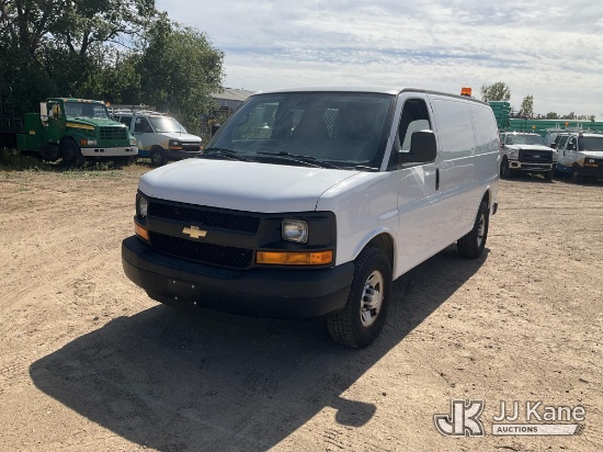 (Shakopee, MN) 2015 Chevrolet Express G2500 Cargo Van Runs & Moves