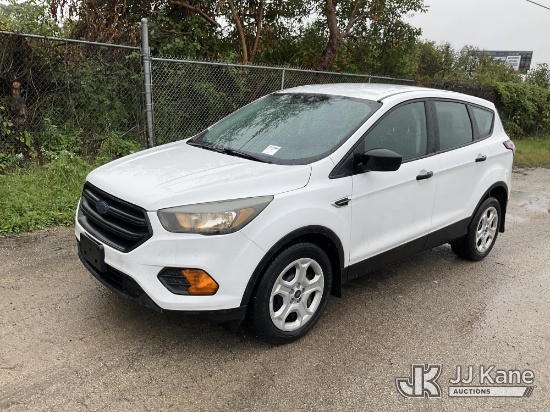 (South Beloit, IL) 2018 Ford Escape S FWD 4-Door Sport Utility Vehicle Runs & Moves