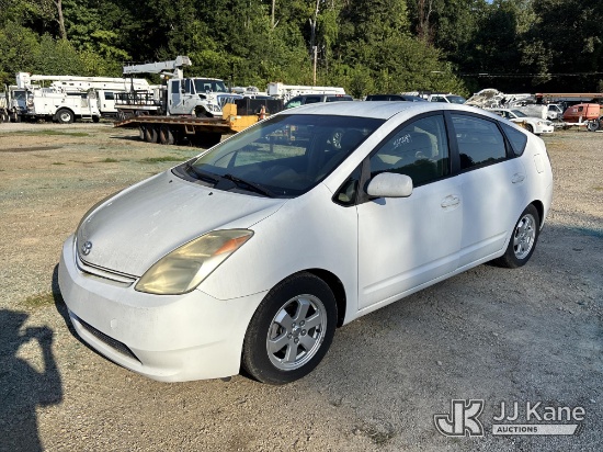 (Memphis, TN) 2005 Toyota Prius 4-Door Liftback 4-Door Hybrid Sedan, Municipal Owned Runs & Moves) (