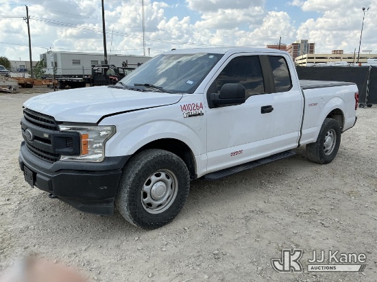 (Waxahachie, TX) 2019 Ford F150 4x4 Extended-Cab Pickup Truck Runs & Moves) (Seller States: Motor Kn