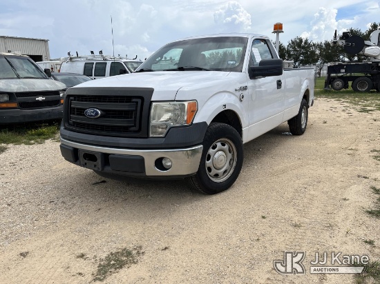 (Houston, TX) 2014 Ford F150 Pickup Truck Runs & Moves) (Windshield Deficiencies
