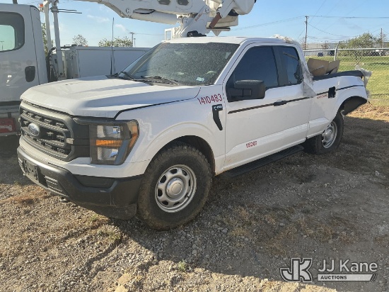(Waxahachie, TX) 2023 Ford F150 4x4 Extended-Cab Pickup Truck Wrecked) (Does Not Run & Move)(Collisi