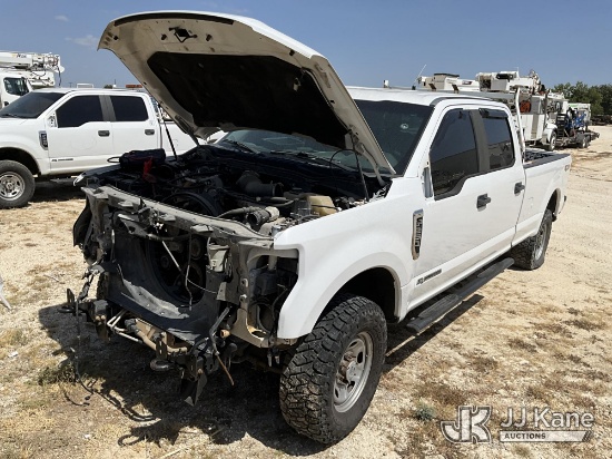 (Rio Vista, TX) 2017 Ford F-250 SD Crew-Cab Pickup Truck Not Running, Condition Unknown) (Parts Miss