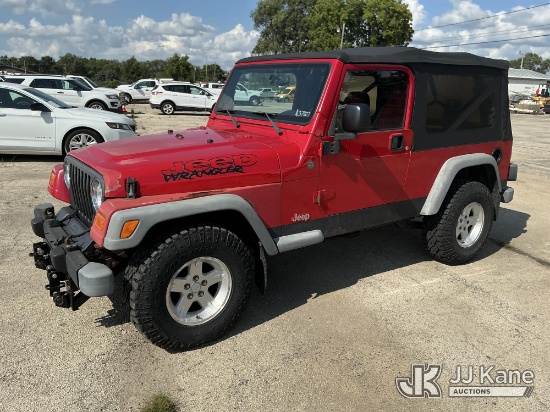 (South Beloit, IL) 2004 Jeep Wrangler 4x4 2-Door Sport Utility Vehicle Runs & Moves) (Corrosion