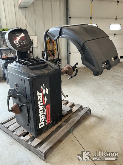 (South Beloit, IL) Dannmar B-100 Balancer (Operates) NOTE: This unit is being sold AS IS/WHERE IS vi