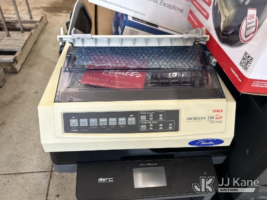 (South Beloit, IL) Pallet of misc electronics NOTE: This unit is being sold AS IS/WHERE IS via Timed