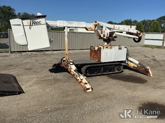 (South Beloit, IL) Altec AT37-GW, Backyard Bucket mounted on 2015 Altec Crawler Back Yard Carrier Ru