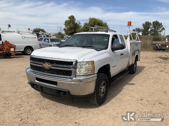 (Shakopee, MN) 2011 Chevrolet Silverado 2500HD Extended-Cab Service Truck Runs & Moves) (Corrosion