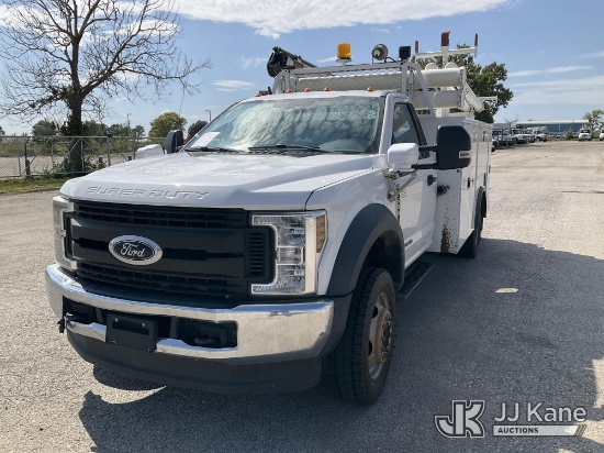(Kansas City, MO) 2018 Ford F-550 Mechanics Service Truck Runs, Move & Upper Condition Unknown